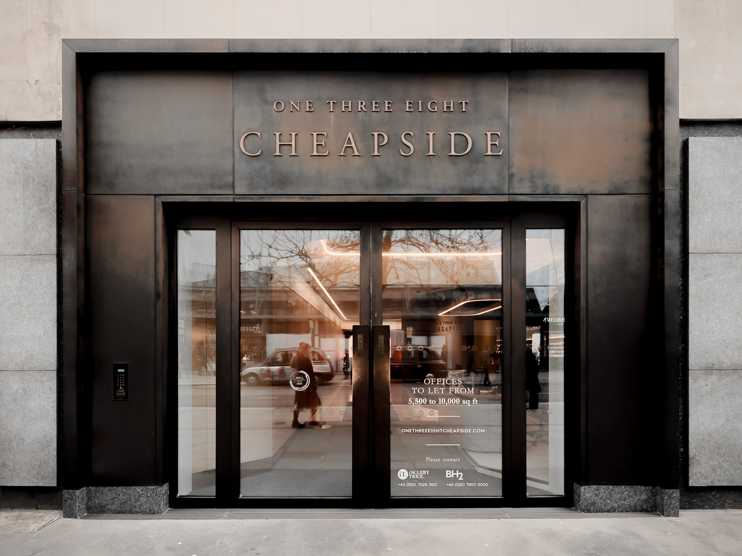 138 Cheapside, Hero
